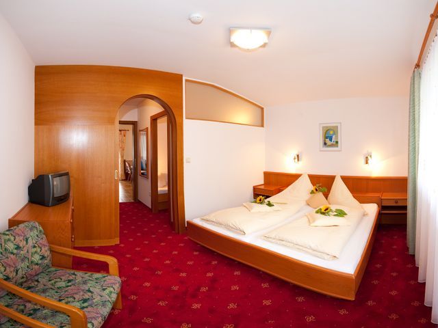 Doppelzimmer in der Ferienwohnung "Birkenblatt"