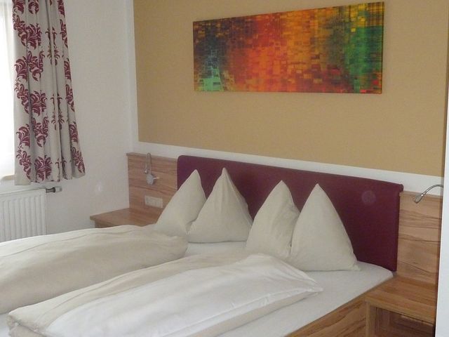 Hotel-Pension Theresa