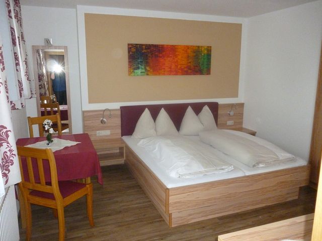 Hotel-Pension Theresa